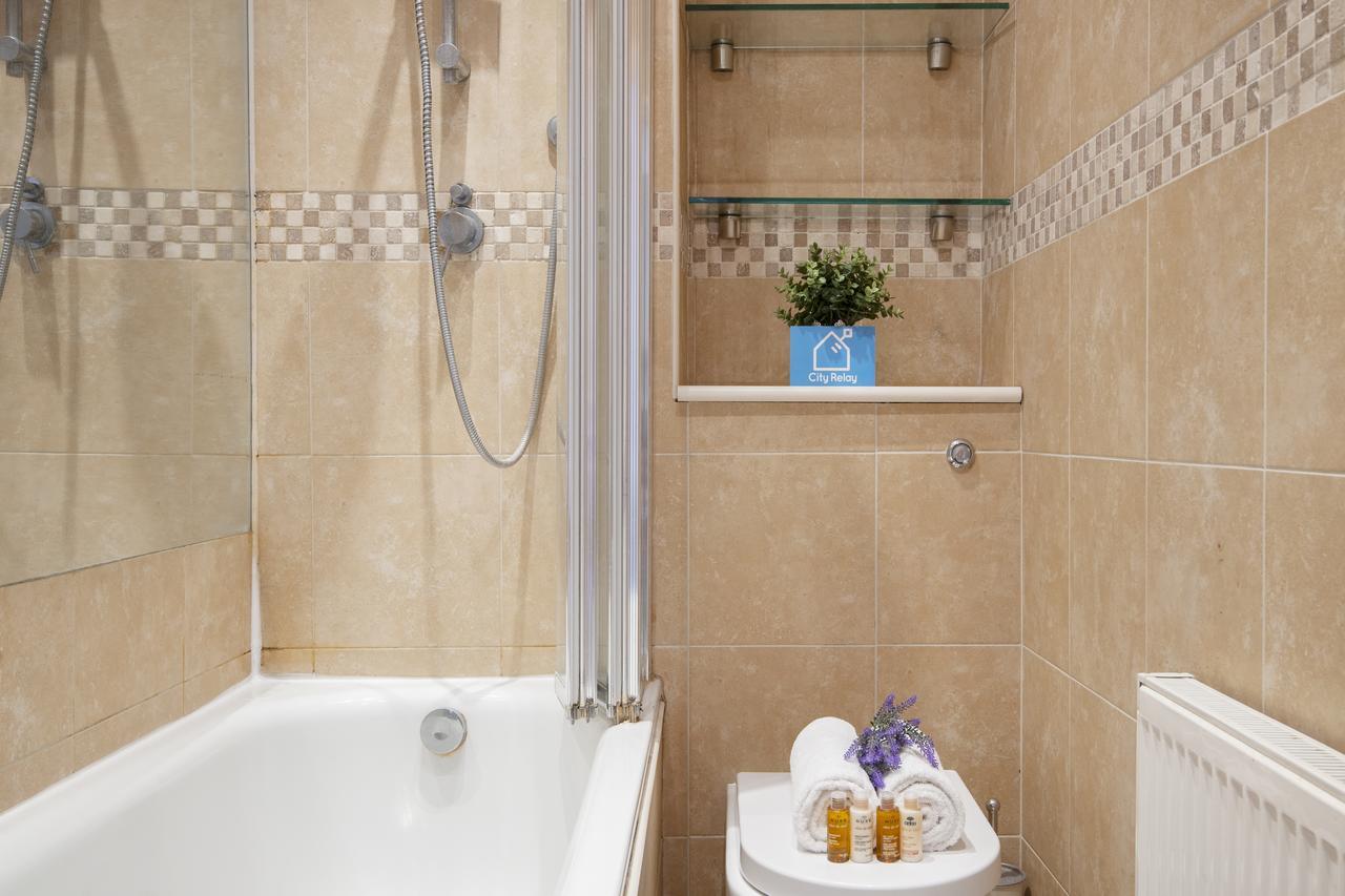 Bright Gratton Road Apartment Londres Exterior foto